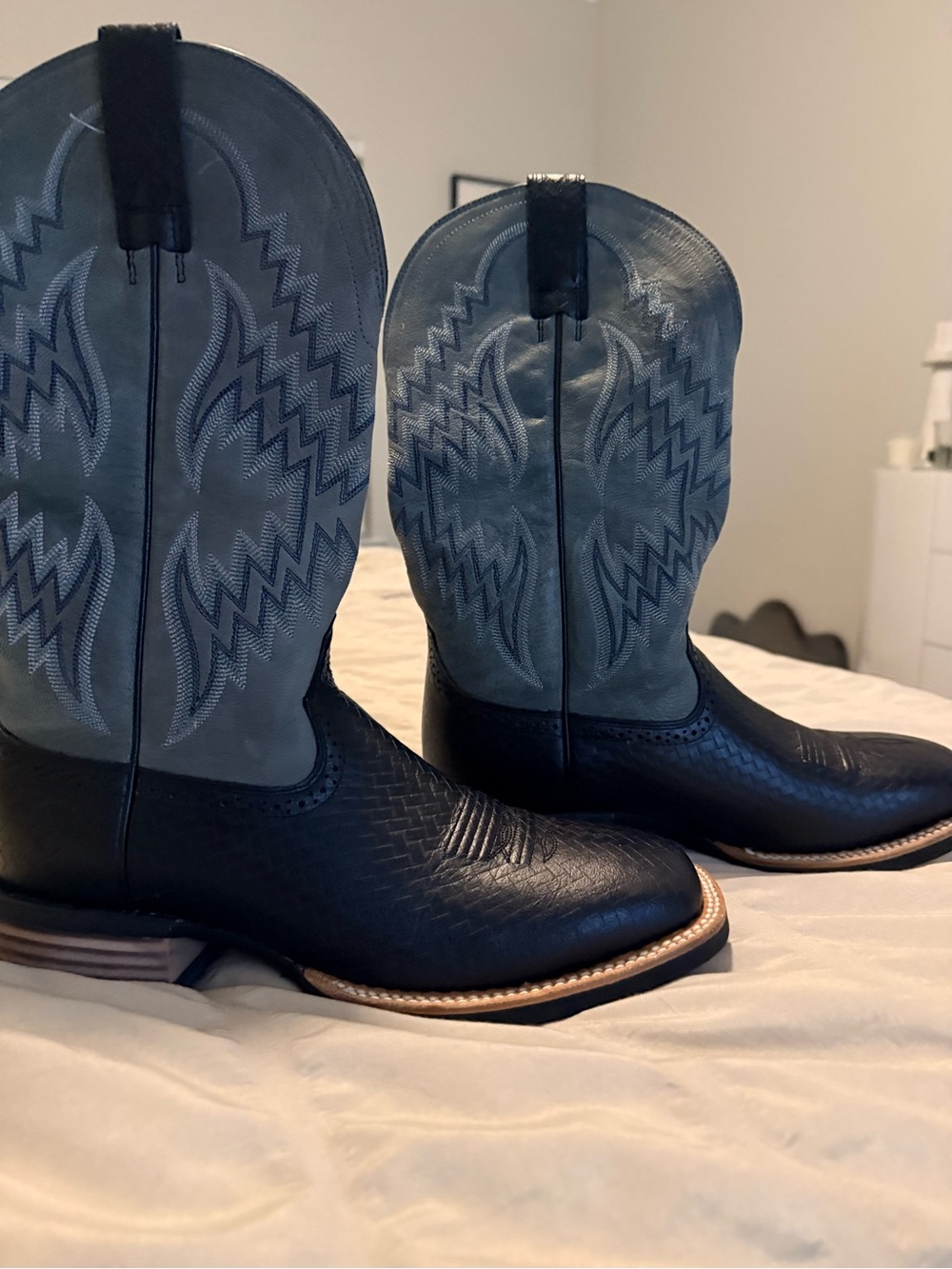 Ariat Black Foot & Gray Shaft Western Cowboy Boots
